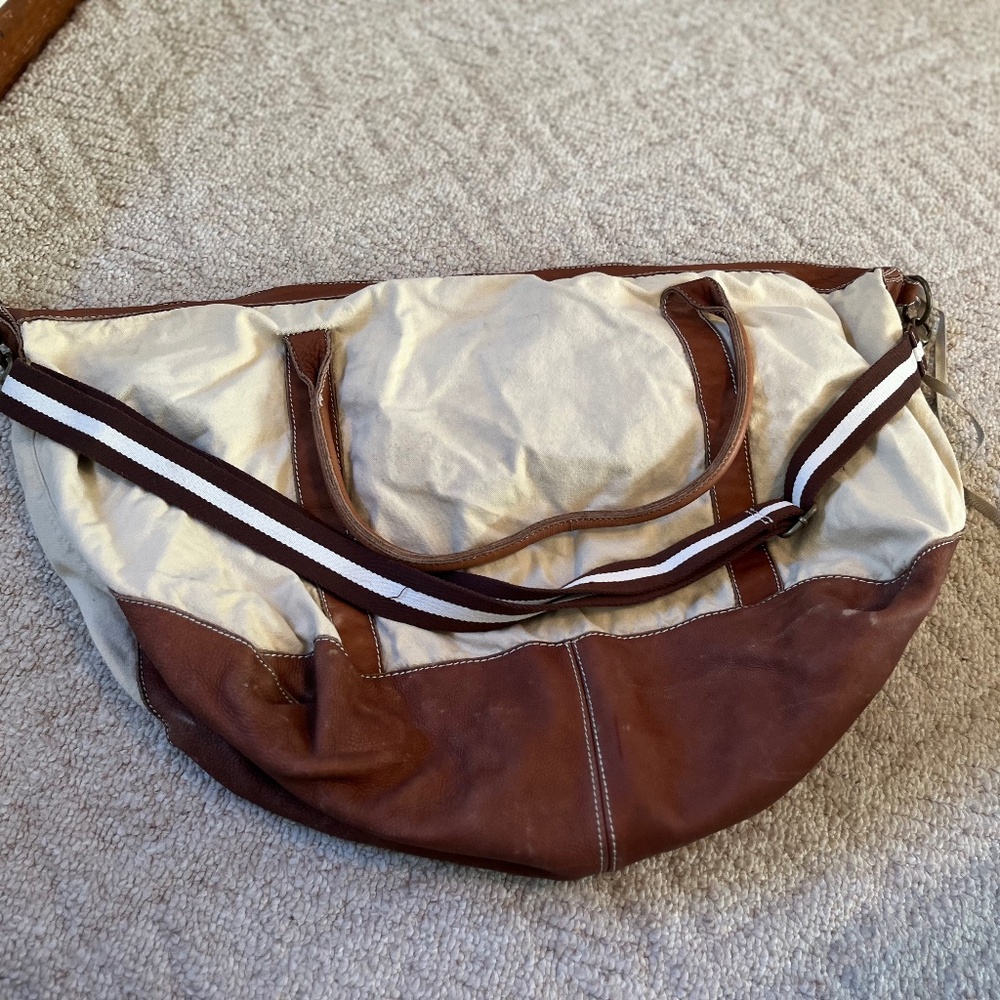 GAP canvas and leather trimmed duffel bag luggage CREAM/TAN